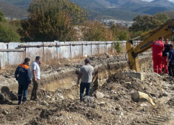 «Это был несчастный случай»: в администрации Новороссийска прокомментировали трагедию, в результате которой погибли строители