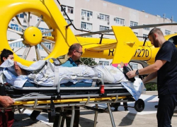 Следователи выдали официальное заключение об аварии с автобусом, а новороссийцы поспешили на помощь пострадавшим в больнице
