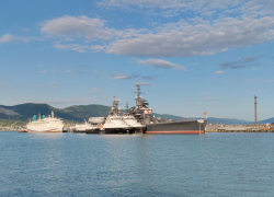 Новороссийские военные потренируются сбивать БЭКи и БПЛА: утренние стрельбы 