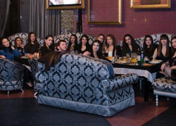 Артуру Аракелову грозит до 10 лет за защиту 18 девушек от парня с пистолетом