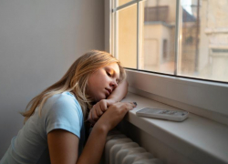 Объявили даты завершения отопительного сезона: новороссийцам греть улицу еще месяц