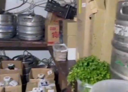 В Новороссийске мужчина незаконно продавал алкоголь во дворе многоэтажки