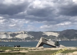 Бардак на "Малой Земле" продолжается