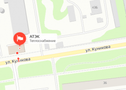 Новороссийцы выезжают на встречку из-за неудобной разметки и машин у АТЭКа