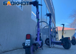 Самокатчиков в Новороссийске могут начать штрафовать за создание помех пешеходам