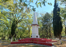 В Новороссийске благоустроят Октябрьскую площадь: когда и что сделают 