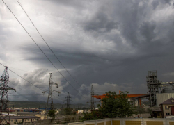 Погода в Новороссийске: облачно, возможен дождь с грозой