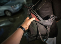 Новороссийский криминал: двое мужчин украли сумку у приезжего из Краснодара 