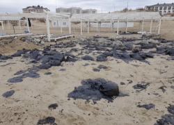 Платить по-хорошему не хотят: с владельцев танкеров с мазутом, затонувших в Керченском проливе, требуют почти 85 млн рублей 