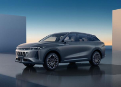 EXEED впервые официально представил гибридную версию EXEED RX