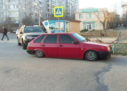 Чёткая девятка легла пузом на асфальт в Новороссийске