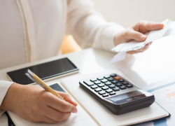 Самозанятых хотят внести в «нормальную налогооблагаемую базу»