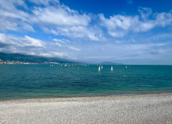 Погода в Новороссийске: без кондиционера сегодня не обойтись 