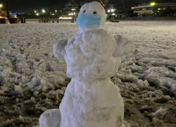Ковидные ограничения в Новороссийске коснулись даже снеговиков