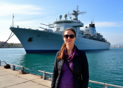 Что там у вас на груди? Новороссийск – в лидерах по числу аттестованных экскурсоводов