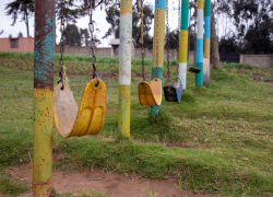 Опасны ли детские площадки на Кубани — 70% нарушений так и не исправили