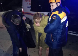 "Зеленый змей" до хорошего не доведет: новороссиец упал с парапета в море