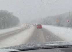 Из-за снега и гололеда под Новороссийском образовалась огромная пробка 