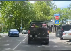 Нелегальный джиппинг "накрыли" в Анапе 