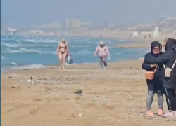 "Песок не тот. И камни": в Анапе открыли купальный сезон и рассказали, что происходит на пляже