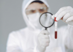 Врачи научились определять депрессию и шизофрению по анализу крови