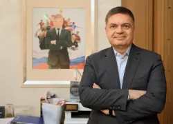 Новороссиец Шишкарев пообещал помочь сотрудникам после атаки на Новороссийск