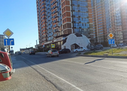 «Вводит в заблуждение водителей», - жительница Новороссийска о дорожных знаках и разметке 