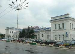 Жд-вокзал Новороссийска поставили в "тупик" на 7 месяцев 