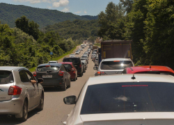 В 10 раз больше автомобилей: стало известно, откуда берутся пробки под Новороссийском