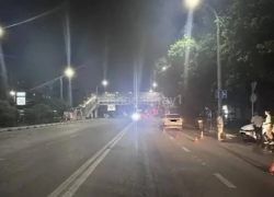Лень обернулась травмами: в Новороссийске сбит мужчина