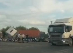 Насмерть раздавили людей грузовики  недалеко от Новороссийска