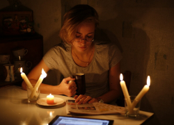 Без света - норма жизни: пригород Новороссийска фактически живет без электричества 