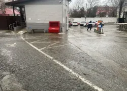 Скользкие улицы, подводные пешеходные дорожки: что еще вызвало недовольство новороссийцев