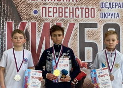 Новороссийские спортсмены-кикбоксеры привезли медали из Астрахани