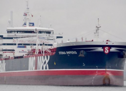 Новороссийца вместе с другими моряками задержали в Иране