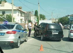 Иностранцу  прострелили колеса на автомобиле в Новороссийске 