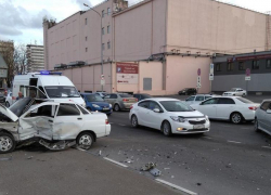 Водитель иномарки был прав, но возможно пьян в ДТП в Новороссийске