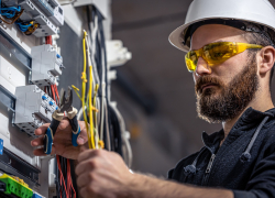 15 марта – день специалистов, от которых зависит комфорт и порядок в городе 