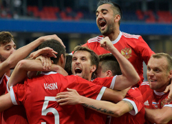 Надежда на Всевышнего. Мнение новороссийских экспертов об игре на чемпионате