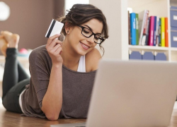 Мошенники разорили сразу двух доверчивых женщин в Новороссийске 