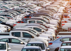 Нет флага на номере - плати 500 рублей 