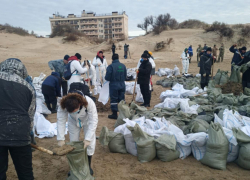 Минтранс назвал возможную причину крушения танкеров "Волгонефть" в Черном море 