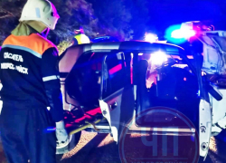 В Новороссийске полицейская машина попала в серьезную аварию