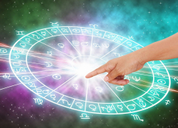 Гороскоп "Блокнота" на 26 июля: водолеям - сюрпризы, львам - успех на "личном"