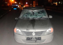 Пьяный пешеход прилетел автоледи в лобовое стекло
