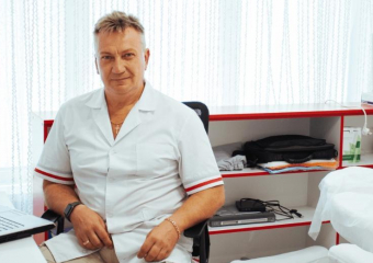 Целый час известный уролог и андролог будет отвечать на вопросы в прямом эфире