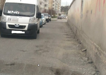 «Позор!»: ремонт дороги в Новороссийске снова откладывается