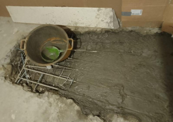 Пенсионерка из Новороссийска, пережидающая ремонт общедомовых сетей, все еще не вернулась в квартиру