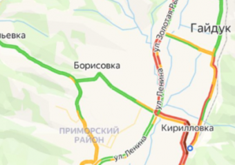 Мертвые пробки вновь сковали Новороссийск: на Анапском шоссе два столкновения