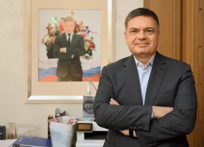 Новороссиец Сергей Шишкарёв собрался выиграть «Дело» в «русскую рулетку»